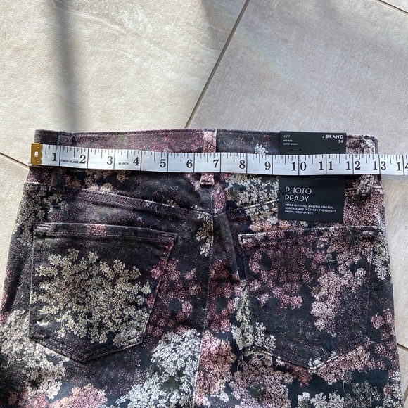 J Brand 620 Mid Rise Super Skinny Queen Annes Lace - Picture 10 of 13